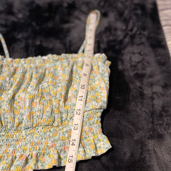 Only brand cropped tank - Picture 4 of 4